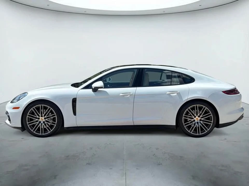 2018 Porsche 971 Panamera - Image 9 of 19