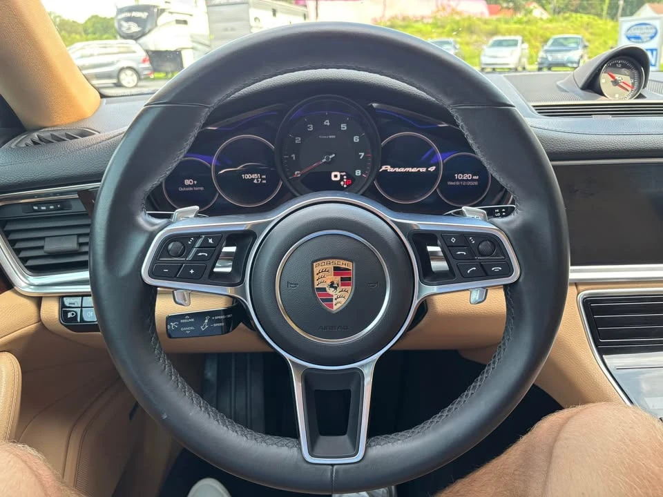 2018 Porsche 971 Panamera - Image 10 of 20
