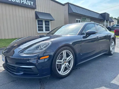 2018 Porsche Panamera 4