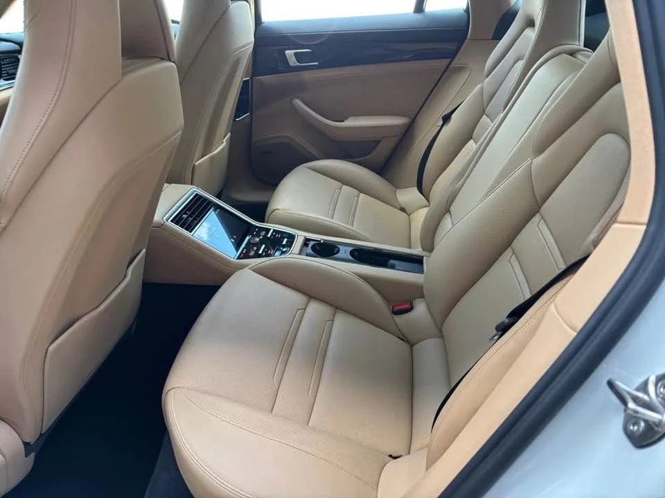 2018 Porsche 971 Panamera - Image 13 of 17