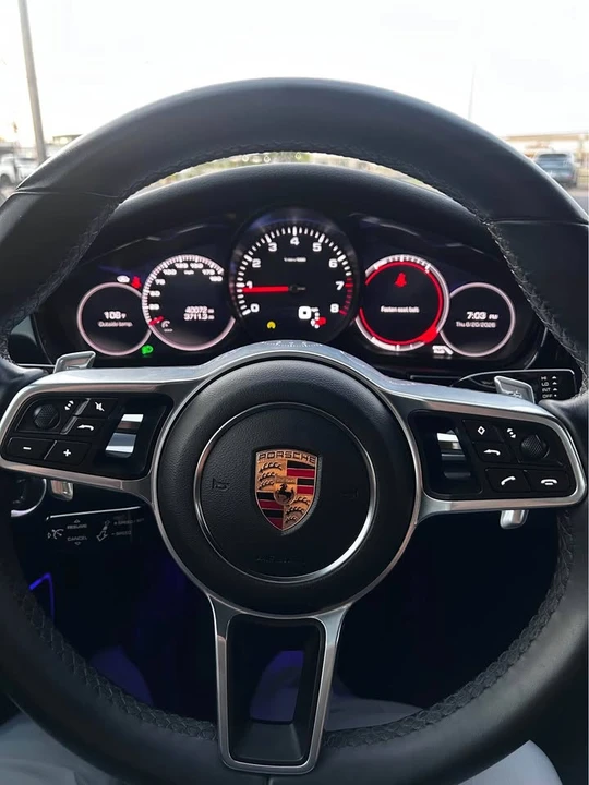 2018 Porsche 971 Panamera - Image 11 of 16