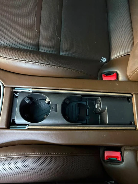2018 Porsche 971 Panamera - Image 16 of 20
