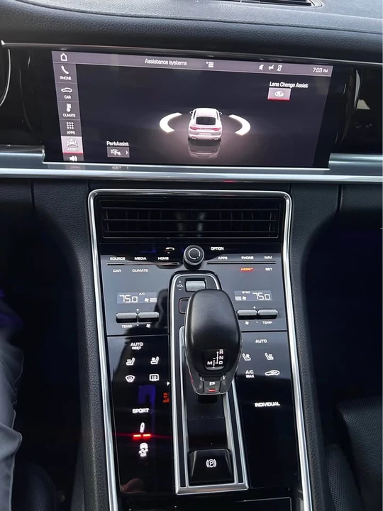2018 Porsche 971 Panamera - Image 13 of 16