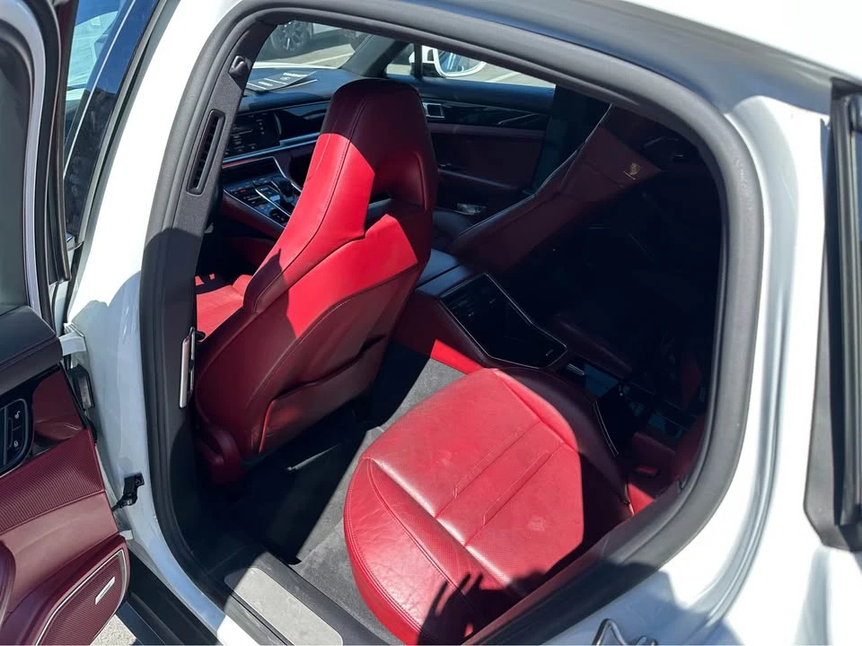 2018 Porsche 971 Panamera - Image 16 of 20