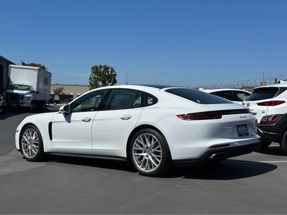 2018 Porsche 971 Panamera - Image 5 of 20
