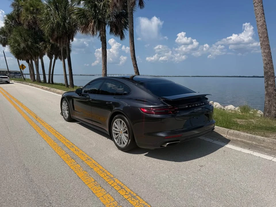 2018 Porsche 971 Panamera - Image 4 of 15