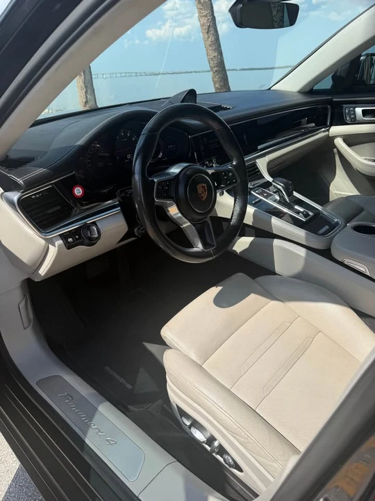 2018 Porsche 971 Panamera - Image 9 of 15