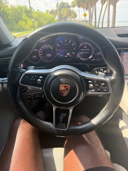 2018 Porsche 971 Panamera - Image 13 of 15