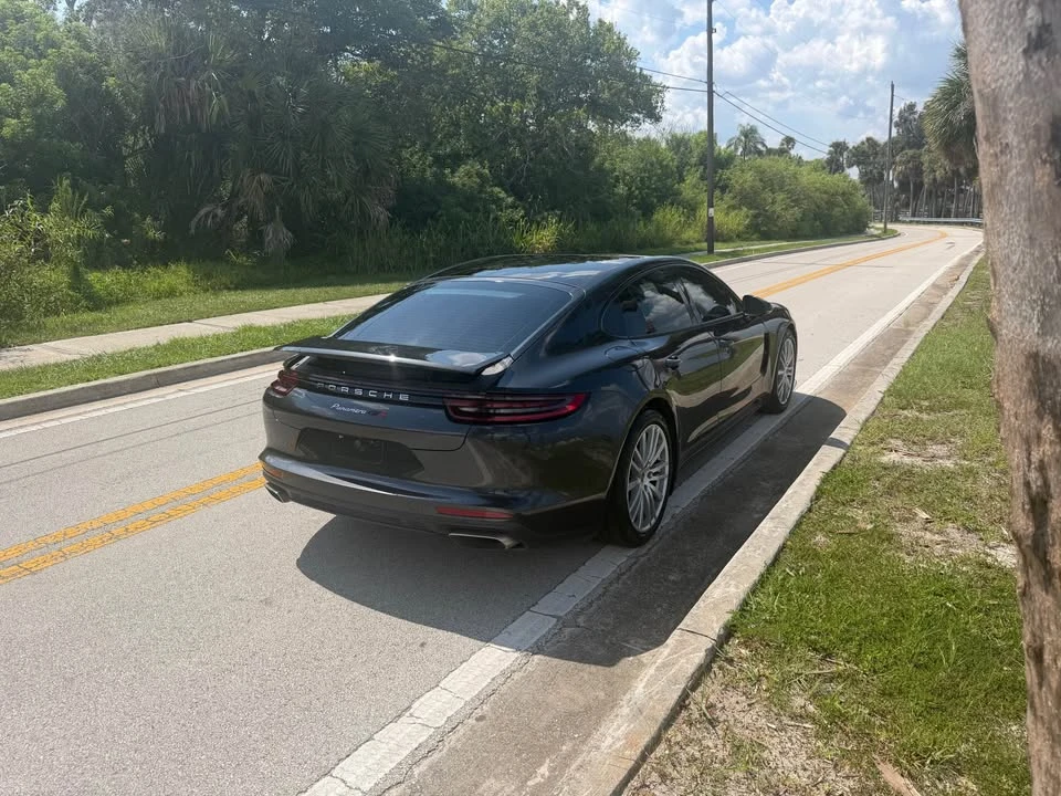 2018 Porsche 971 Panamera - Image 3 of 15