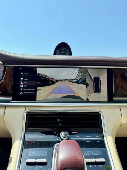 2018 Porsche 971 Panamera - Image 9 of 11