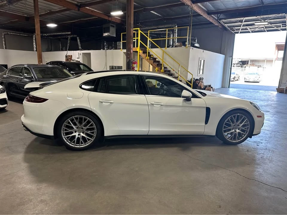 2018 Porsche 971 Panamera - Image 4 of 18