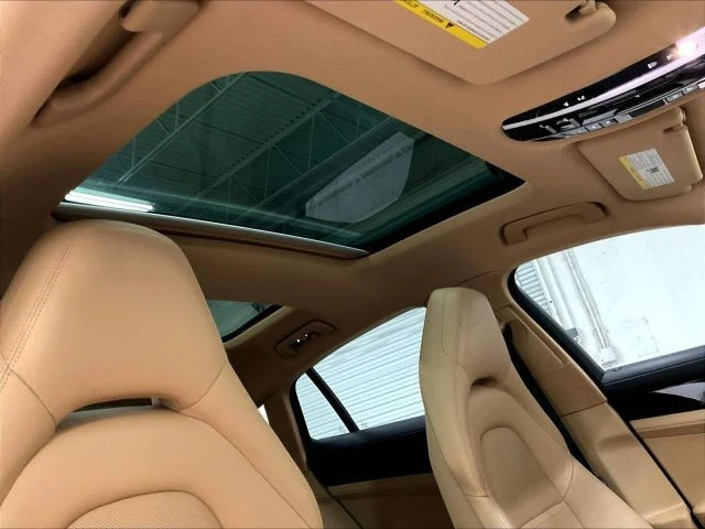 2018 Porsche 971 Panamera - Image 31 of 31