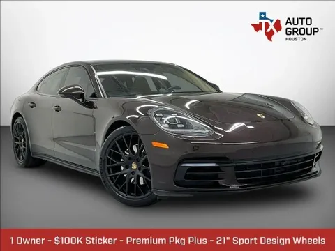 2018 Porsche Panamera 4 Sedan 4D