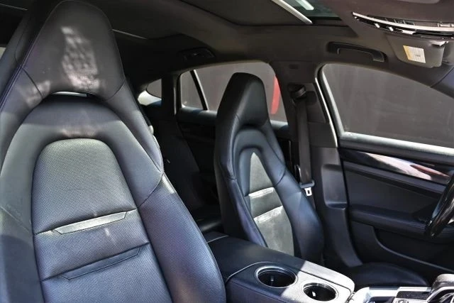 2018 Porsche 971 Panamera - Image 17 of 21