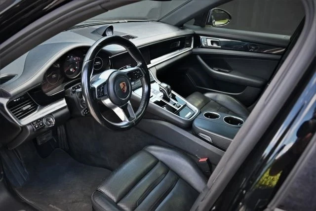 2018 Porsche 971 Panamera - Image 19 of 21
