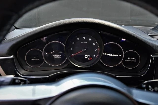 2018 Porsche 971 Panamera - Image 11 of 21