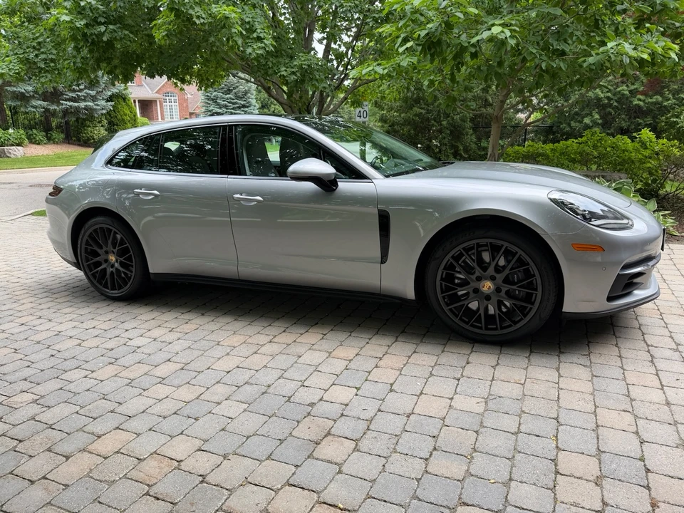 2018 Porsche 971 Panamera Sport Turismo - Image 15 of 31