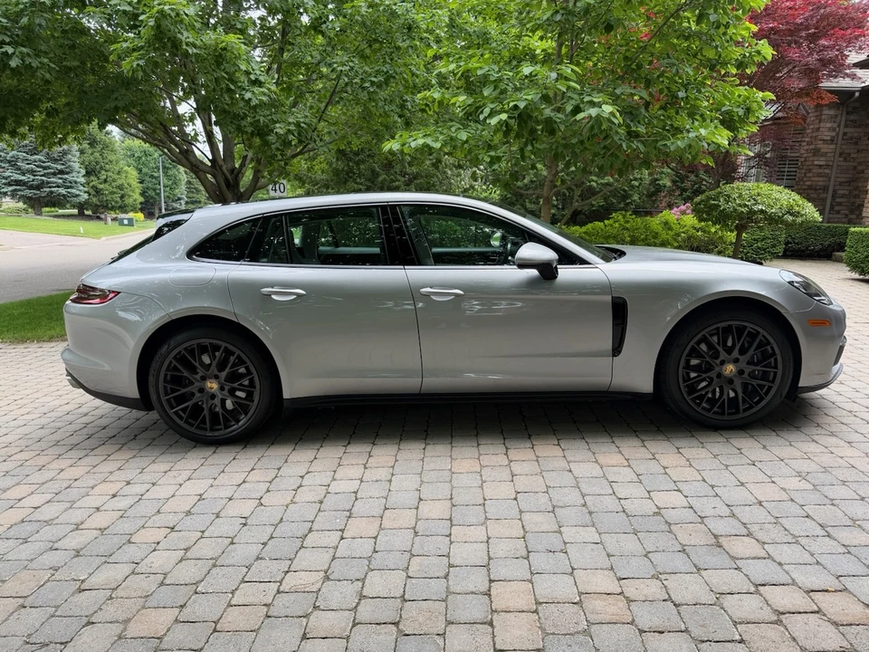 2018 Porsche 971 Panamera Sport Turismo - Image 14 of 31