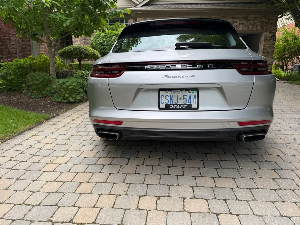 2018 Porsche 971 Panamera Sport Turismo - Image 10 of 31