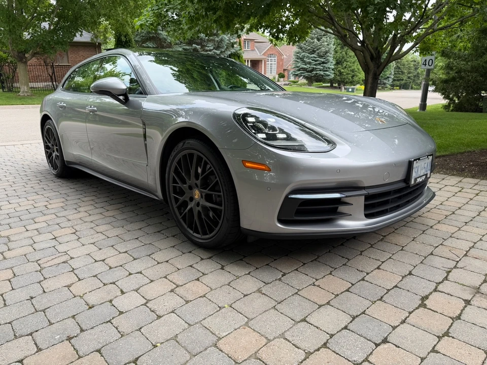 2018 Porsche 971 Panamera Sport Turismo - Image 21 of 31