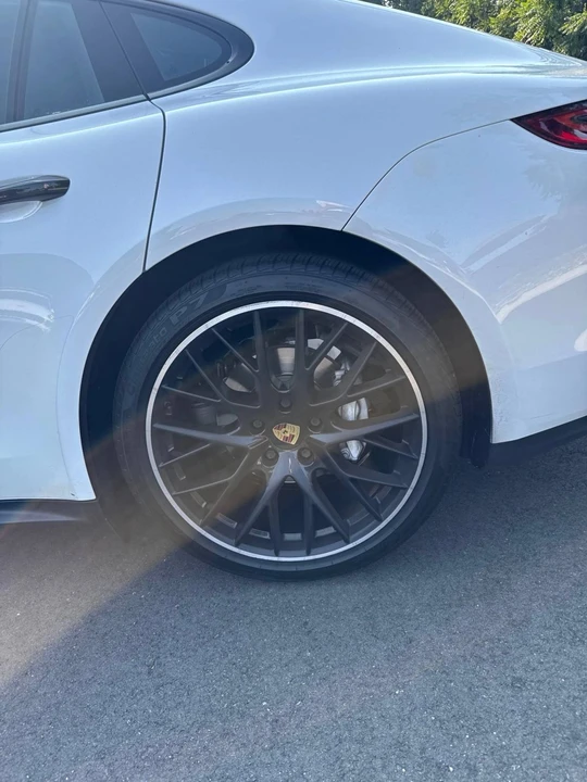 2018 Porsche 971 Panamera - Image 5 of 5