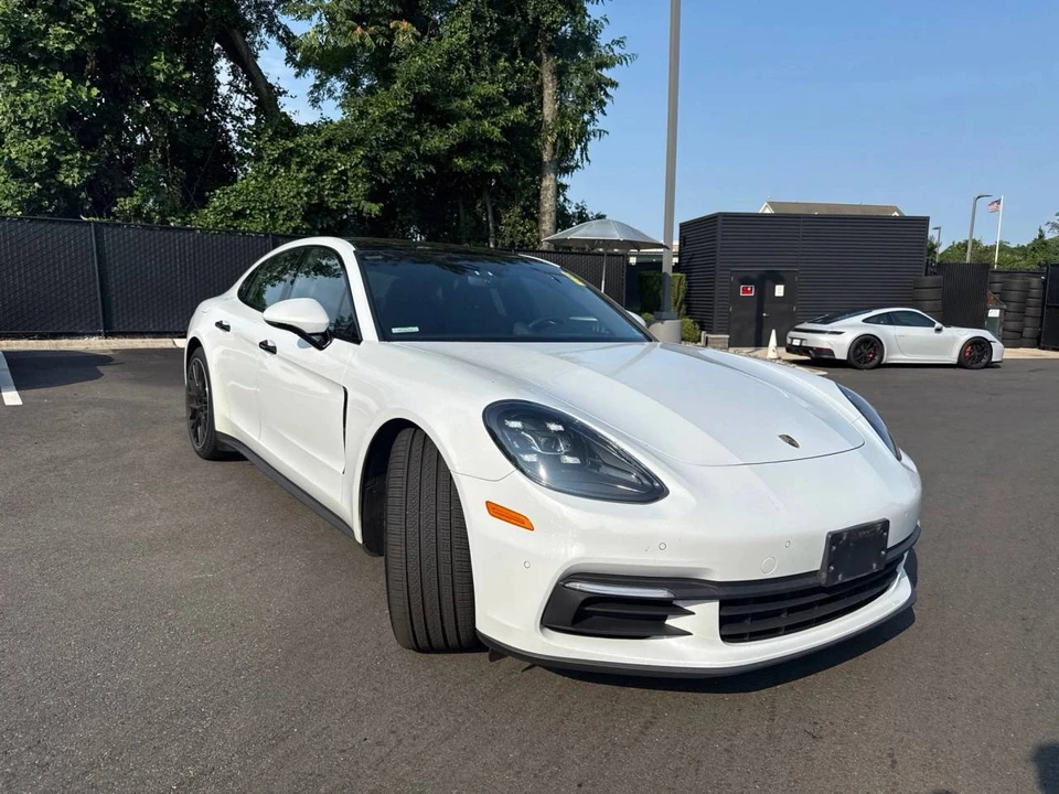 2018 Porsche 971 Panamera - Image 2 of 5