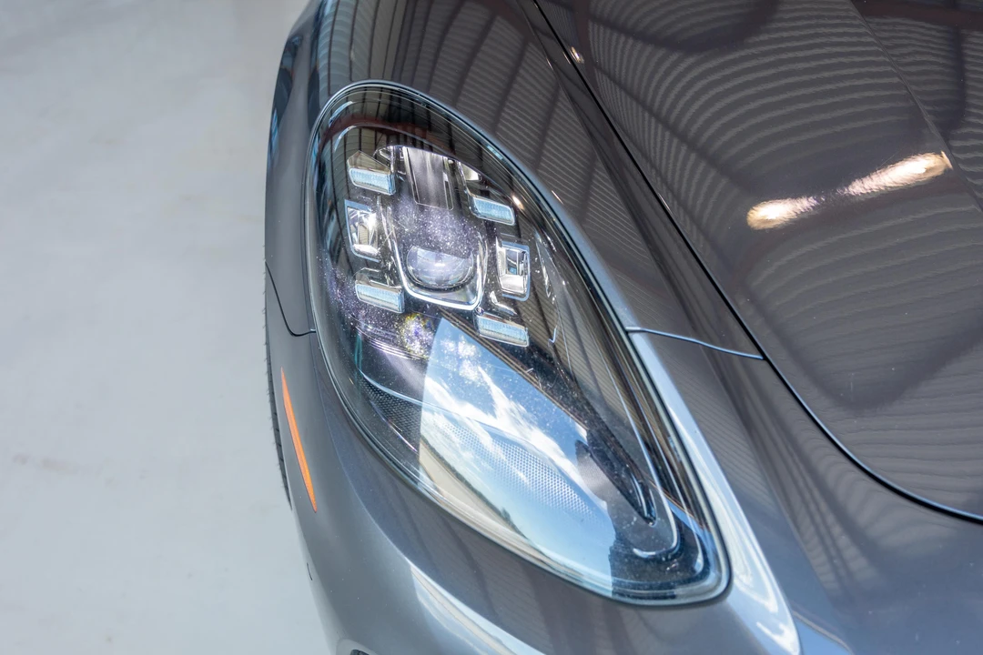 2018 Porsche 971 Panamera - Image 31 of 31