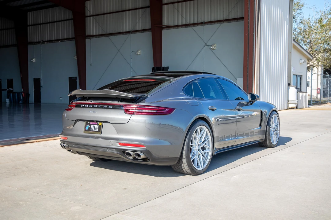2018 Porsche 971 Panamera - Image 11 of 31