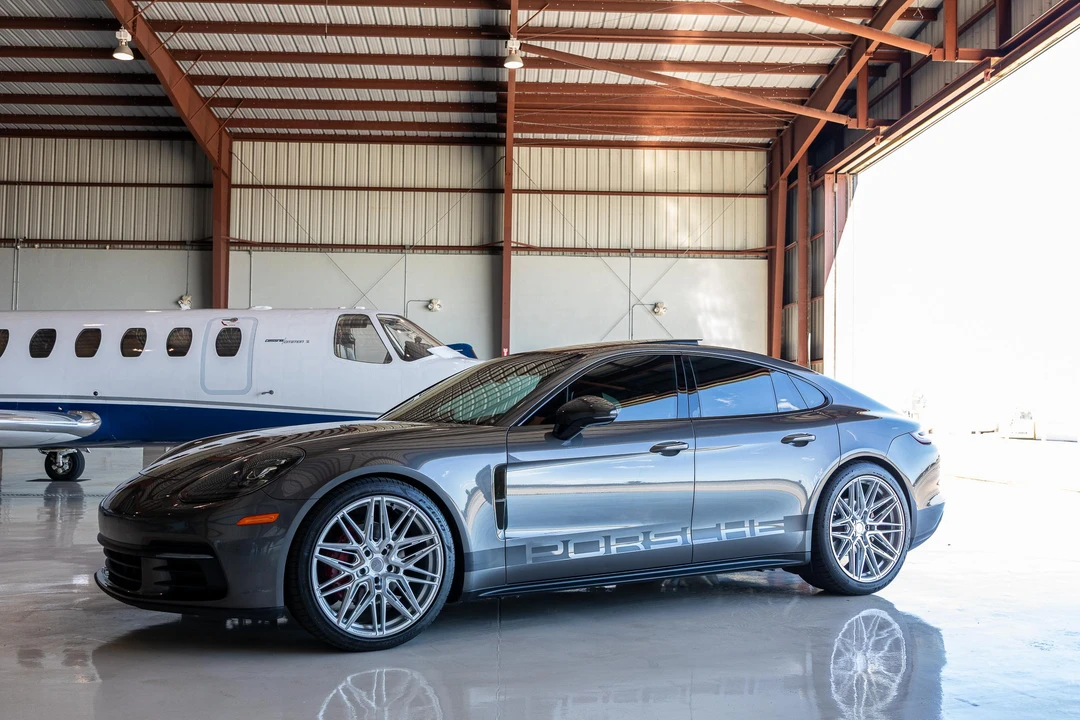 2018 Porsche 971 Panamera - Image 19 of 31