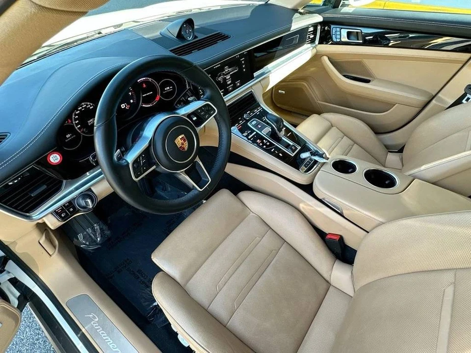 2018 Porsche 971 Panamera - Image 4 of 4