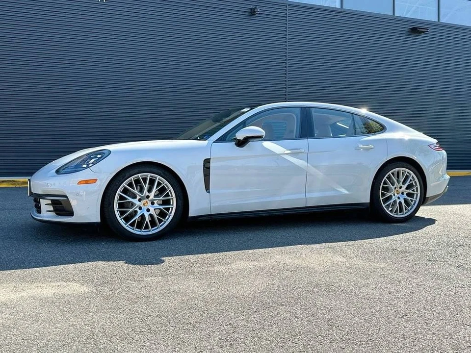 2018 Porsche 971 Panamera - Image 2 of 4