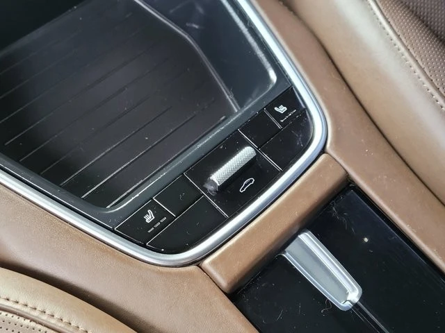 2018 Porsche 971 Panamera - Image 12 of 12