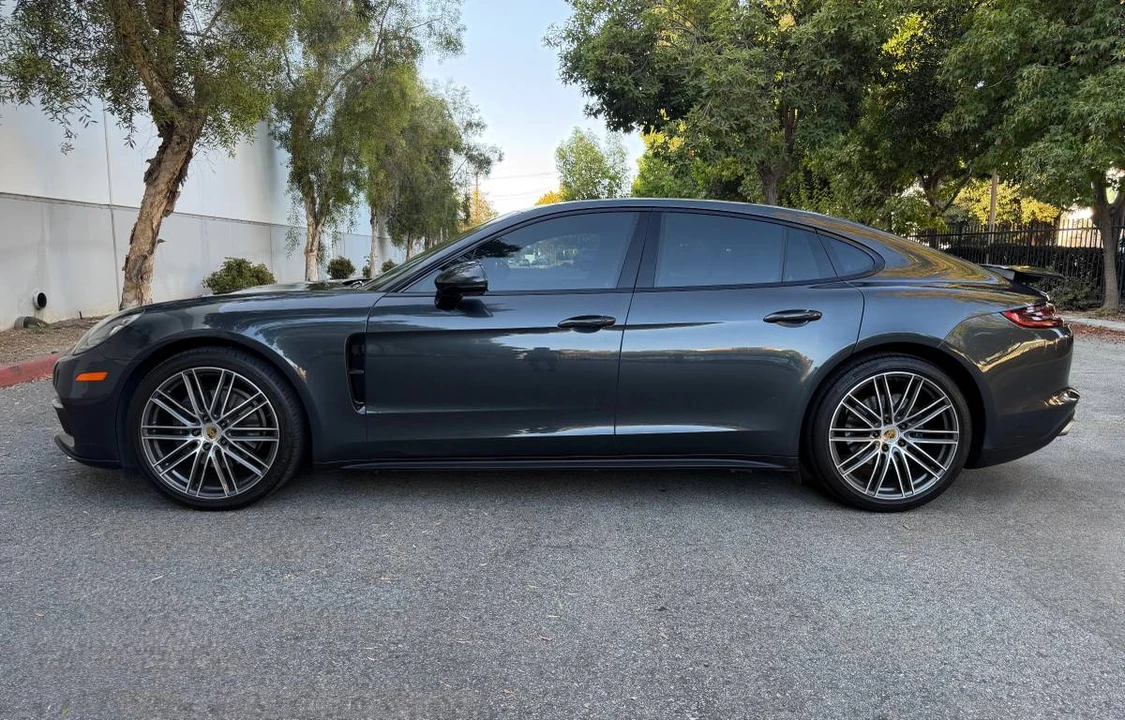 2018 Porsche 971 Panamera - Image 13 of 18