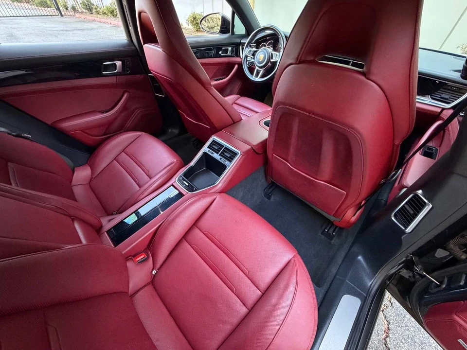 2018 Porsche 971 Panamera - Image 8 of 18
