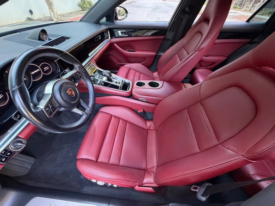 2018 Porsche 971 Panamera - Image 15 of 18