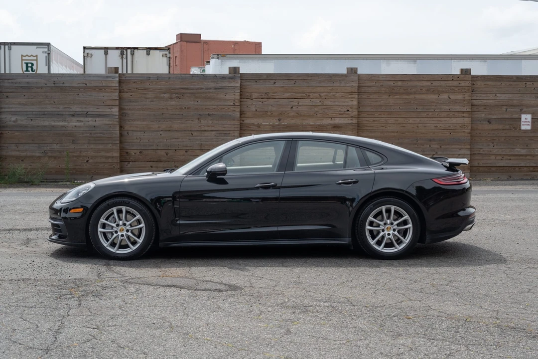 2018 Porsche 971 Panamera - Image 19 of 31