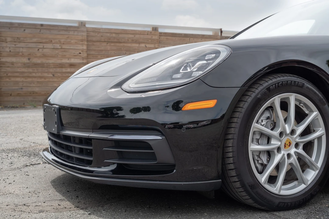 2018 Porsche 971 Panamera - Image 20 of 31