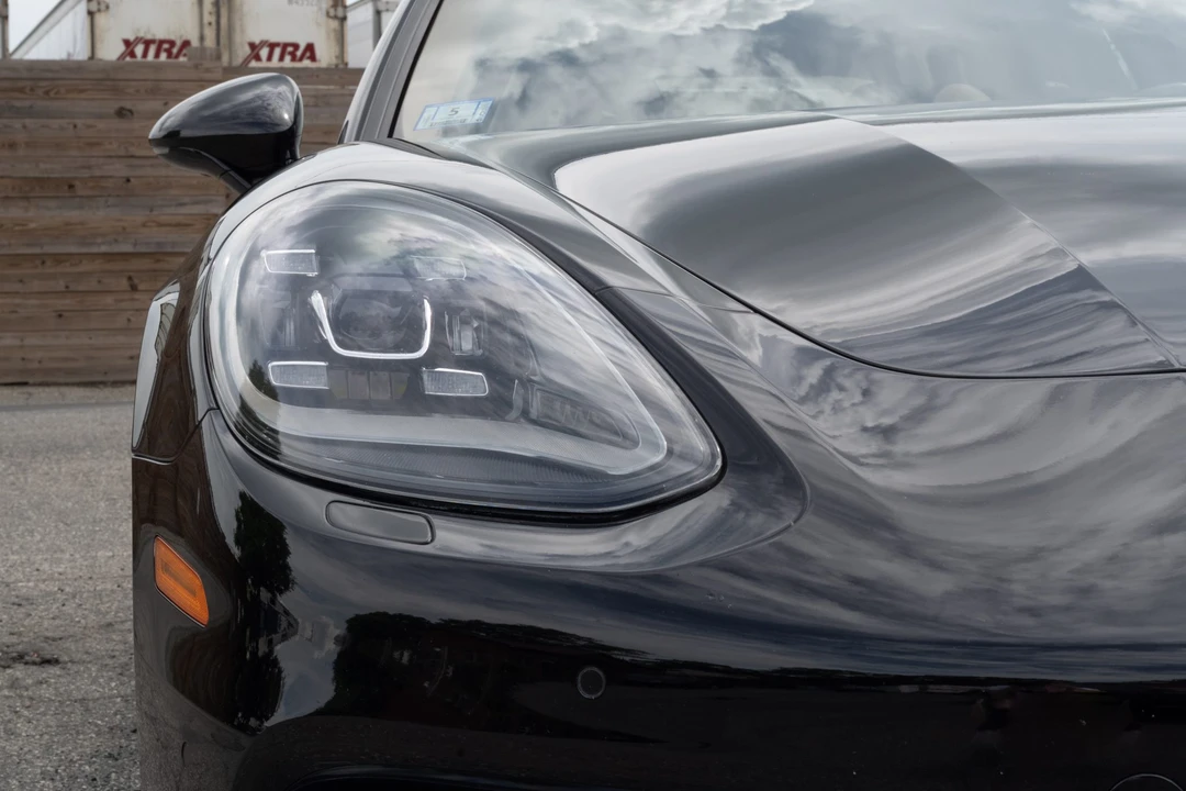 2018 Porsche 971 Panamera - Image 21 of 31