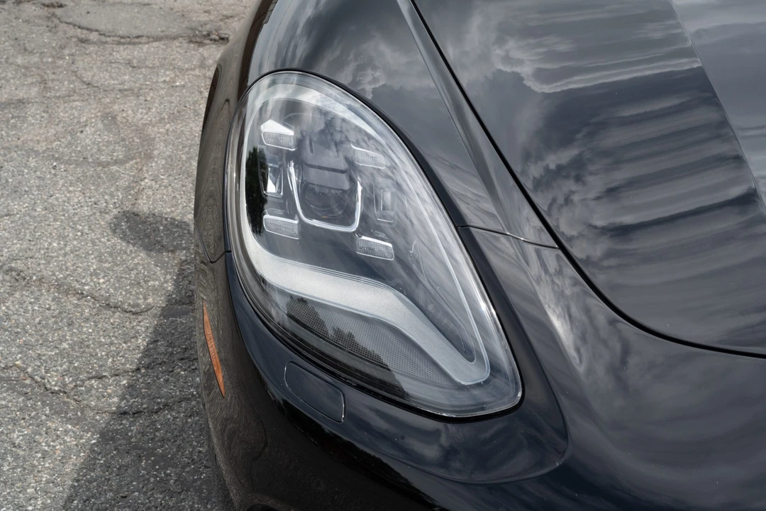 2018 Porsche 971 Panamera - Image 23 of 31