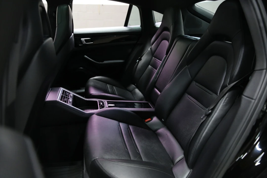 2018 Porsche 971 Panamera - Image 11 of 31