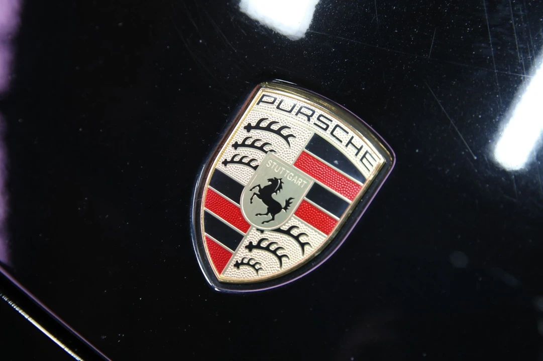 2018 Porsche 971 Panamera - Image 30 of 31