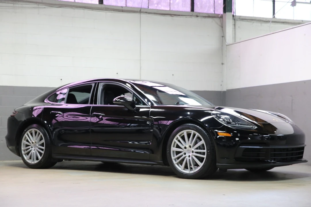 2018 Porsche 971 Panamera - Image 18 of 31