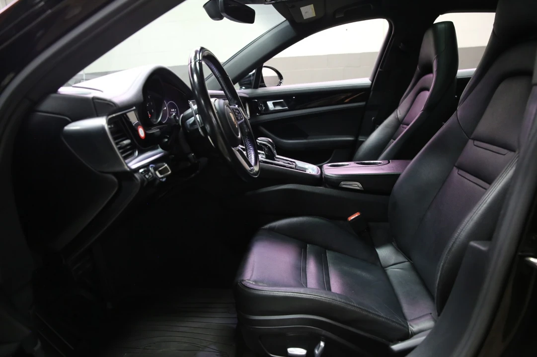2018 Porsche 971 Panamera - Image 22 of 31