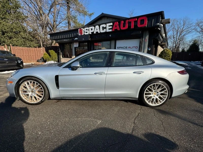 2018 Porsche 971 Panamera - Image 8 of 12