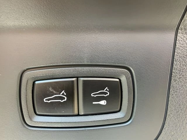 2018 Porsche 971 Panamera - Image 12 of 20