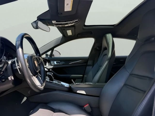 2018 Porsche 971 Panamera - Image 17 of 20