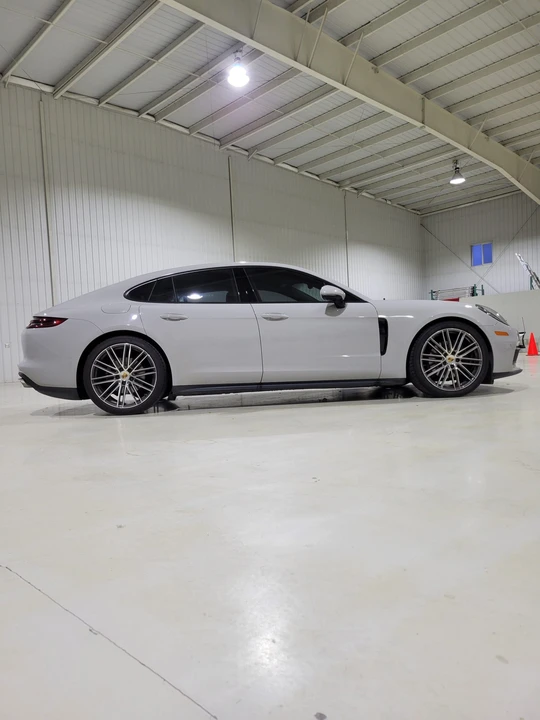 2018 Porsche 971 Panamera - Image 22 of 31