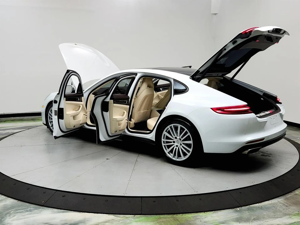 2018 Porsche 971 Panamera - Image 12 of 12