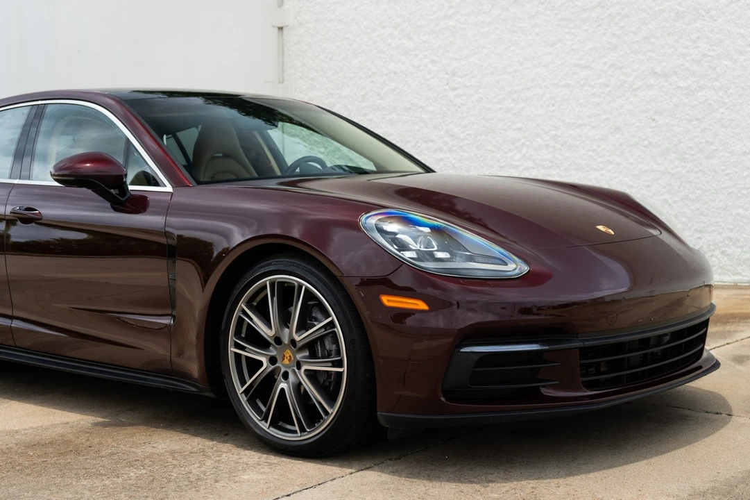 2018 Porsche 971 Panamera - Image 24 of 31