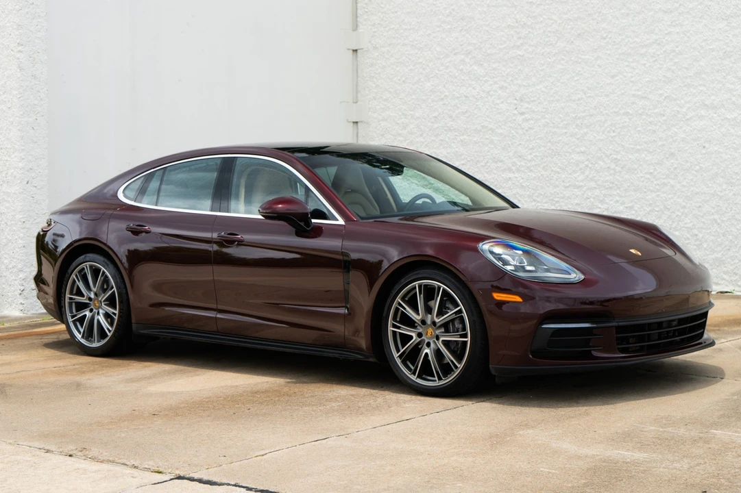 2018 Porsche 971 Panamera - Image 2 of 31